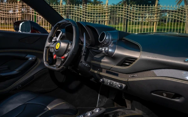 Red Ferrari F8 Tributo Spider, 2022 Photo 10