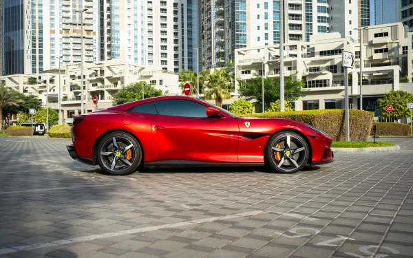 Red Ferrari Portofino M, 2023 Photo 6