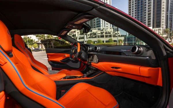 Red Ferrari Portofino M, 2023 Photo 9